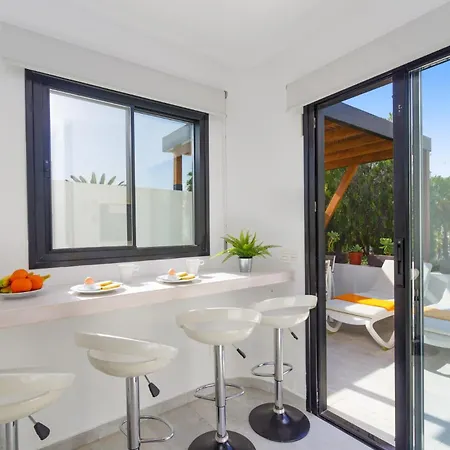 Malva By Willa Tías